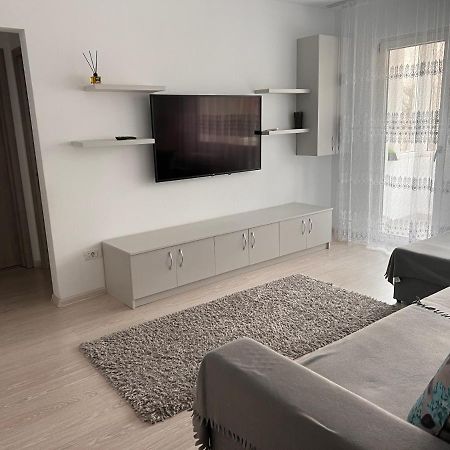 Apartament 2 Camere Aproape De Spitalul Obregia Si Bagdasar Nu Ofer Factura Bucarest Esterno foto