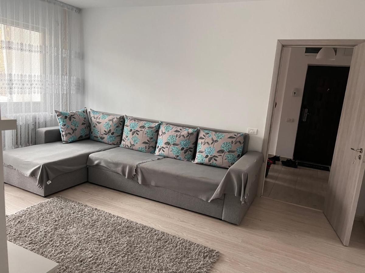 Apartament 2 Camere Aproape De Spitalul Obregia Si Bagdasar Nu Ofer Factura Bucarest Esterno foto