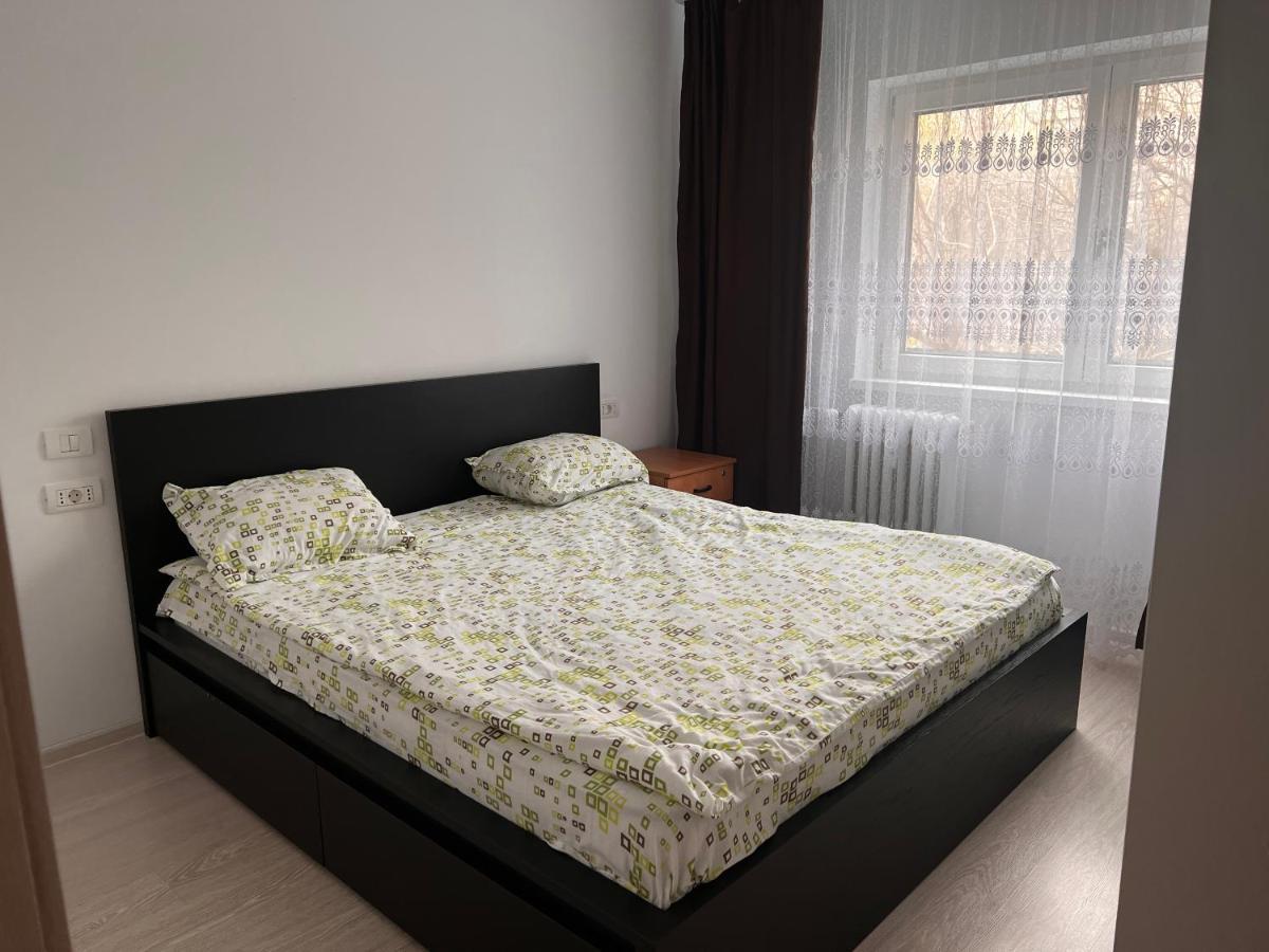 Apartament 2 Camere Aproape De Spitalul Obregia Si Bagdasar Nu Ofer Factura Bucarest Esterno foto