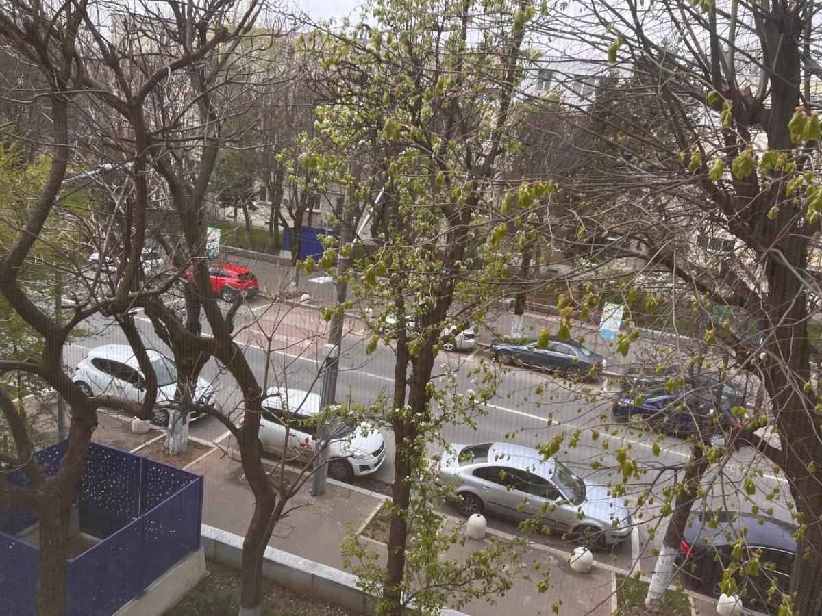 Apartament 2 Camere Aproape De Spitalul Obregia Si Bagdasar Nu Ofer Factura Bucarest Esterno foto